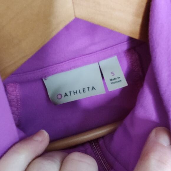 Athleta Full Zip 'Hope Jacket 2' in Jazzy Purple Size Small - Picture 4 of 12